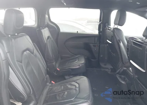 2018 Chrysler Pacifica Touring L Plus z USA, uszkodzony, nr VIN 2C4RC1EG1JR353459